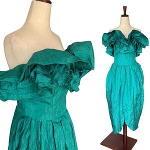 Vintage 80s BB Collections Barbara Barbara Ruffle Strapless Dress Party Formal